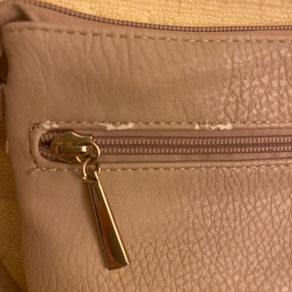 Michael Kors Crossbody - Picture 2 of 4